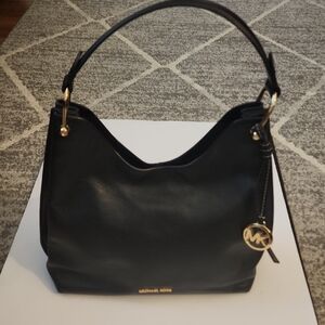 Michael Kors Joan Large Slouchy Pebbled Leather Shoulder Bag.